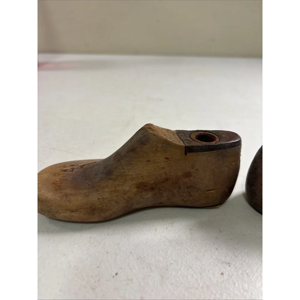 WOODEN SHOE FORMS Child's Size 4 1/2D Morton Last Co‎ Cincinnati 1954 2 Pair (4)